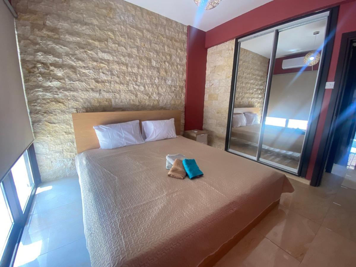Philip Spacious Apartment Limassol Exterior foto
